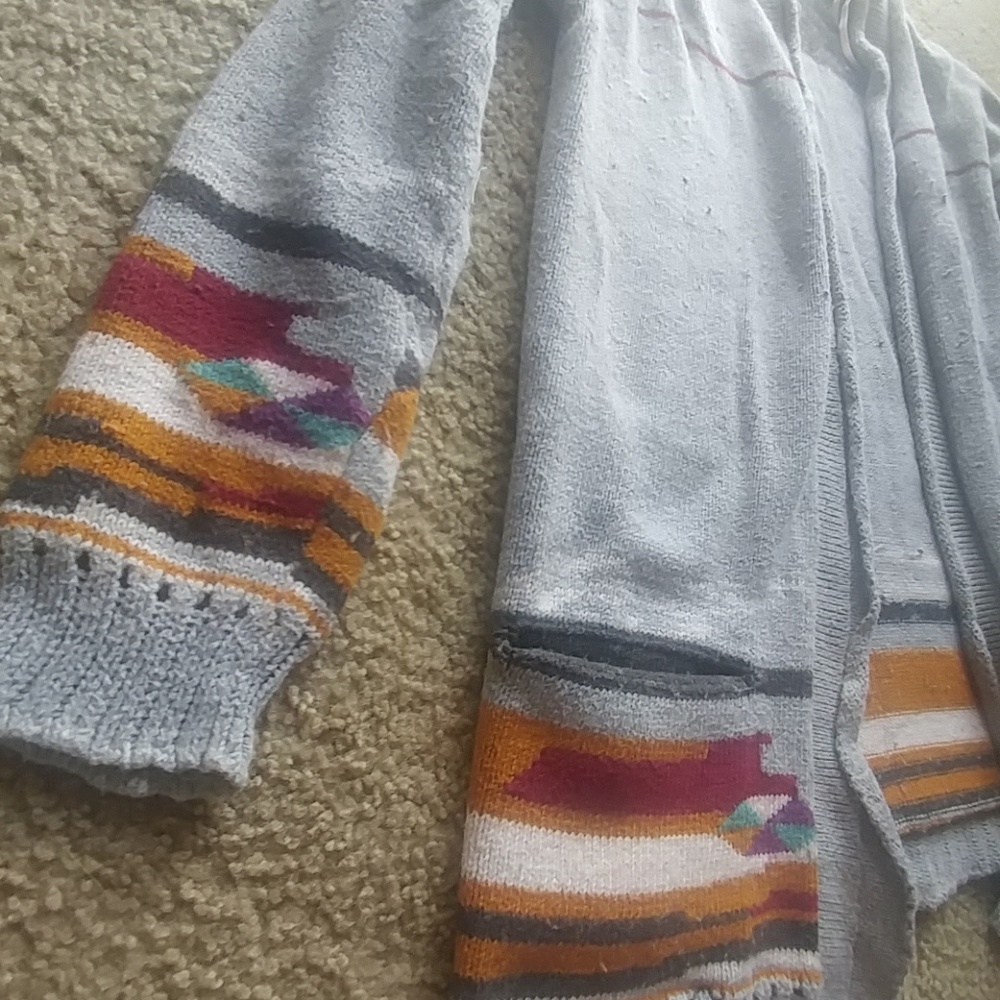 Sweater - Picture 4 of 4